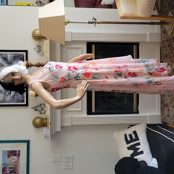 Calvin Klein Dresses & Skirts - Calvin KleinFloral-Print High-Low Dress, Size 4